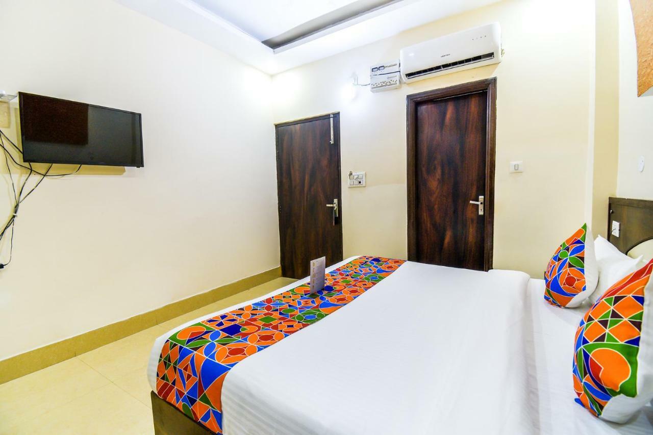 Fabhotel Js Regency Gt Road Amritsar Exterior foto