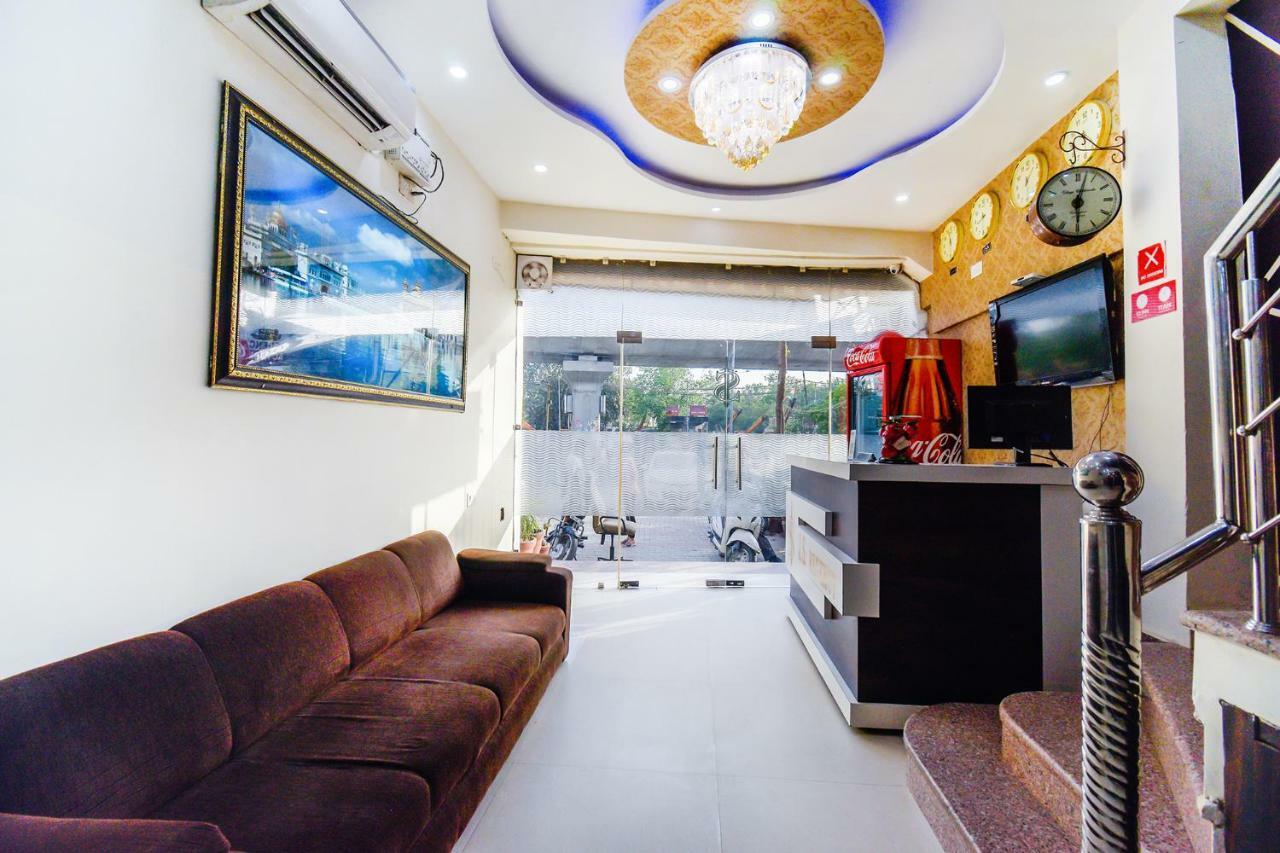 Fabhotel Js Regency Gt Road Amritsar Exterior foto